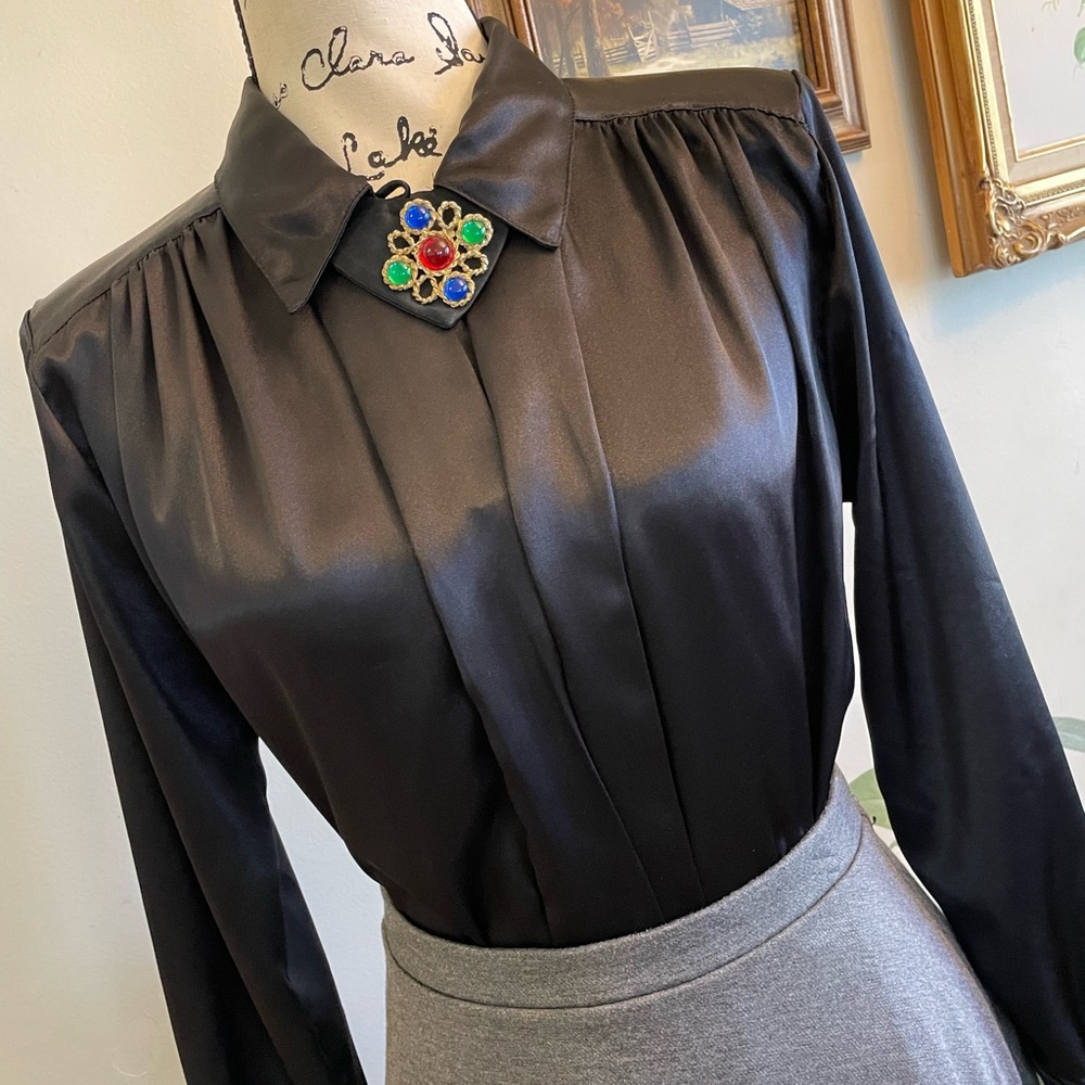 VINTAGE Elegant Black Women's Top Size 10